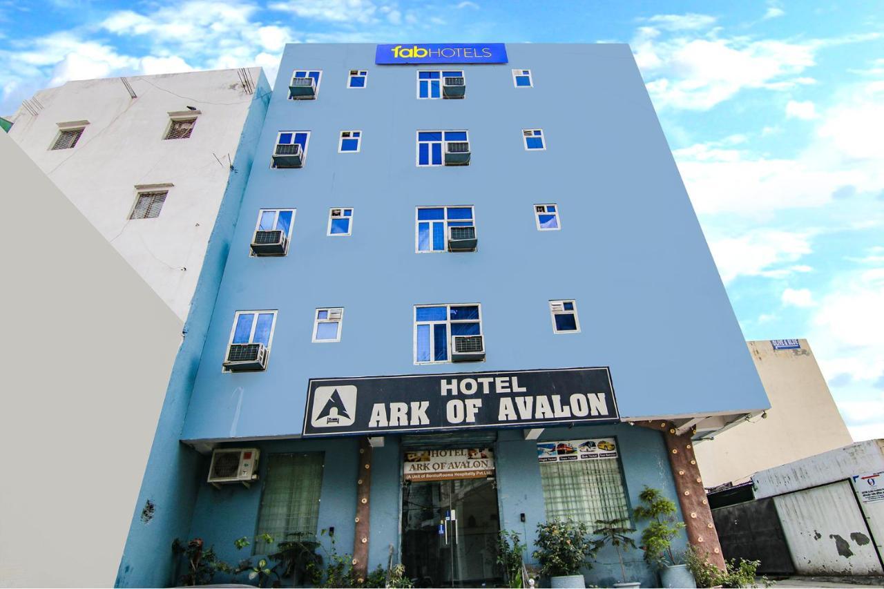 Fabhotel Airport Avalon Near Igi Airport New Delhi Exteriör bild